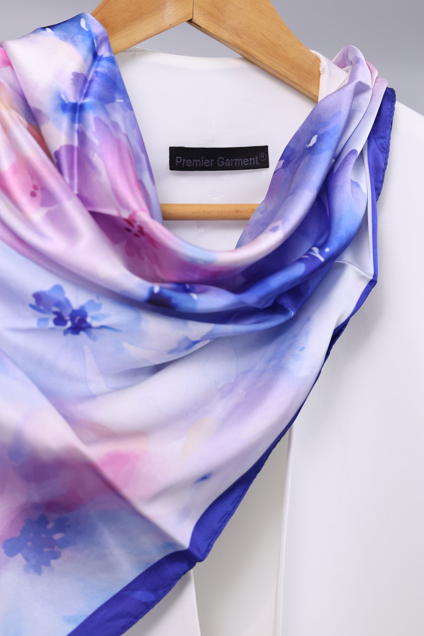 Rawaan Square Scarf