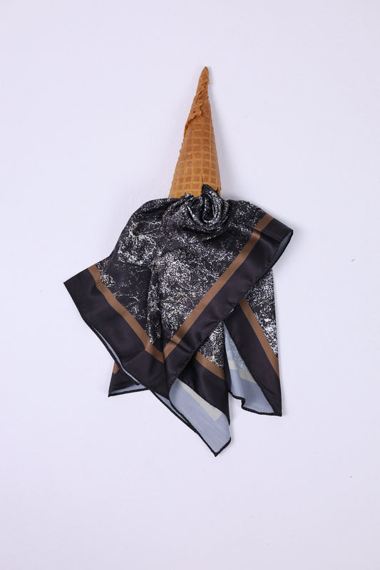 Leil Square Scarf